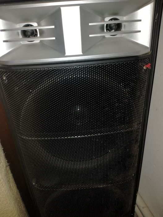 Karaoke kalonkasi sotiladi