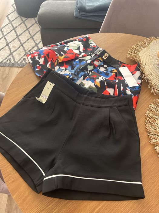 Къси дамски панталони