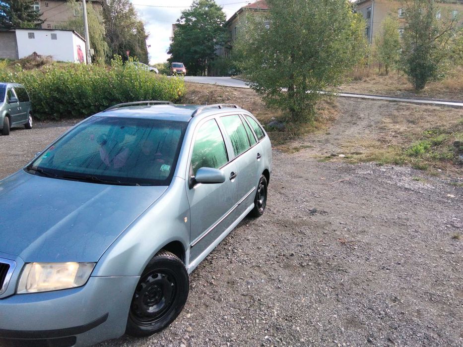 Vând Skoda Fabia