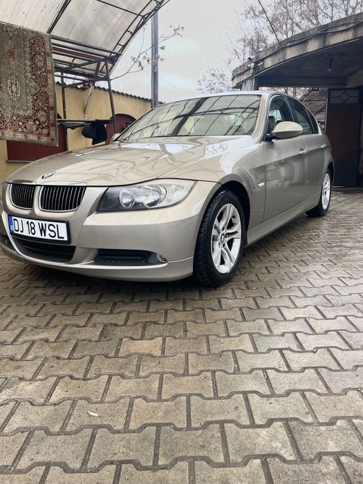 Bmw 318D 2008 Piele, Navigație