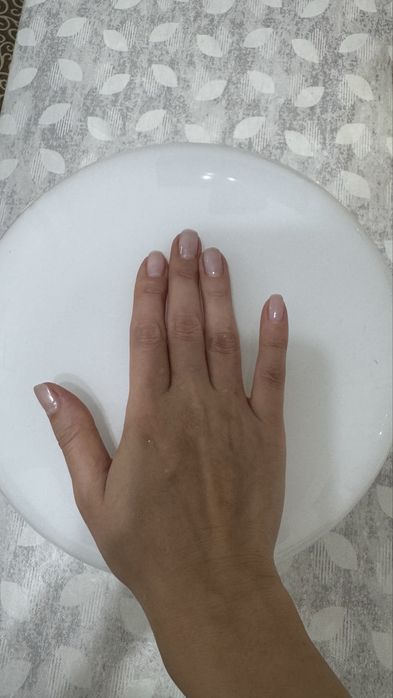 Плафон в отличном состоянии