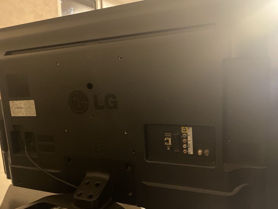 Телевизор  LG ,,