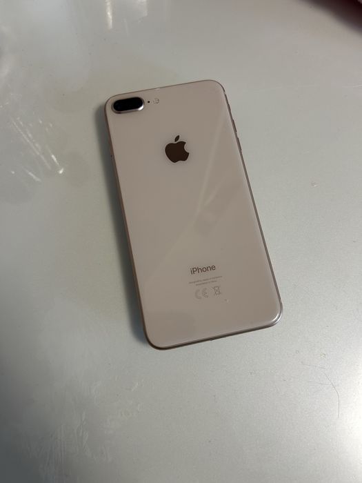 Iphone 8 Plus.