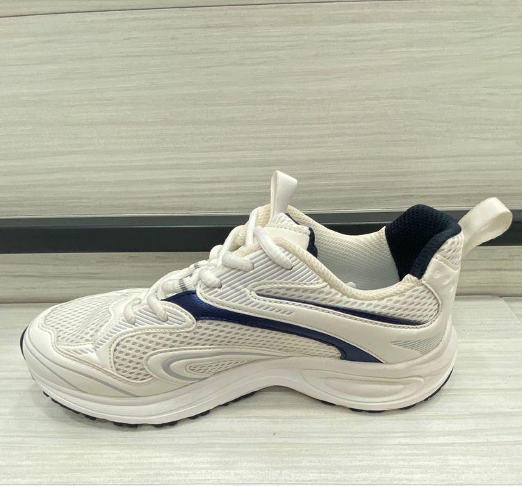 Кросовки STROBBS