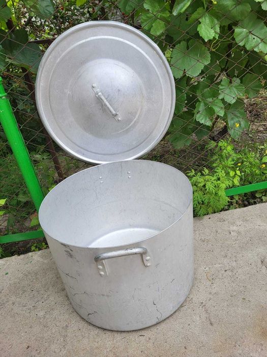продам ал. кастрюлю