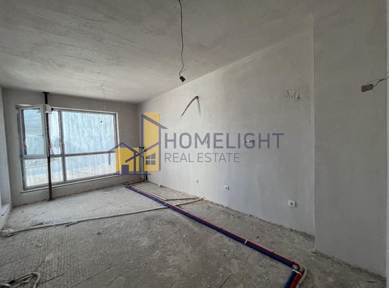 Двустаен апартамент в кв. Малинова Долина