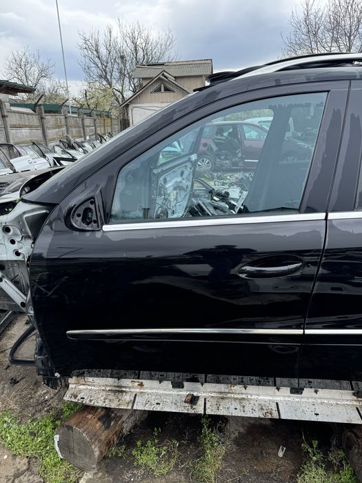 Usa Mercedes MlL w164 fata/spate st/dr stare impecabila!