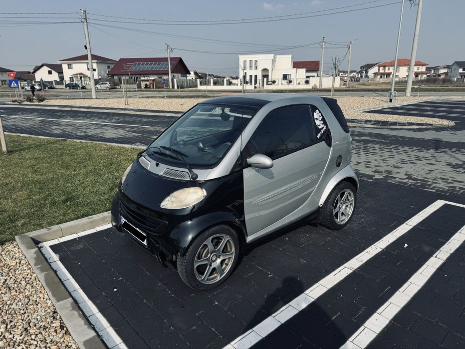 Smart fortwo 0.8 diesel / pilot automat / an 2003