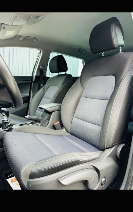 Vând Hyundai Tucson 2.0 CRDI