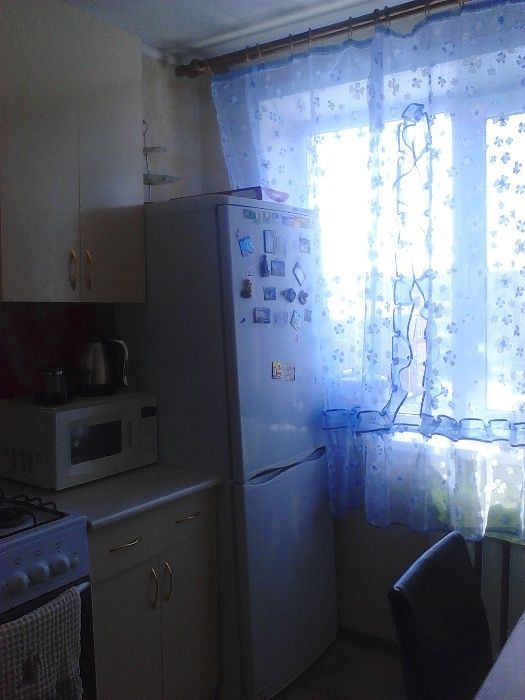 Срочно Продам 4 комнатную квартиру.