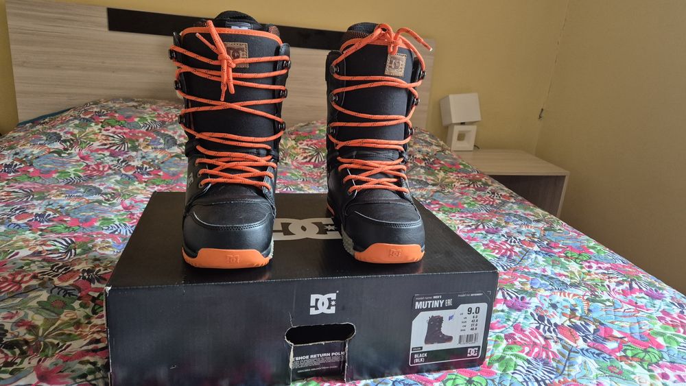 Сноуборд обувки DC 26cm и 27 cm