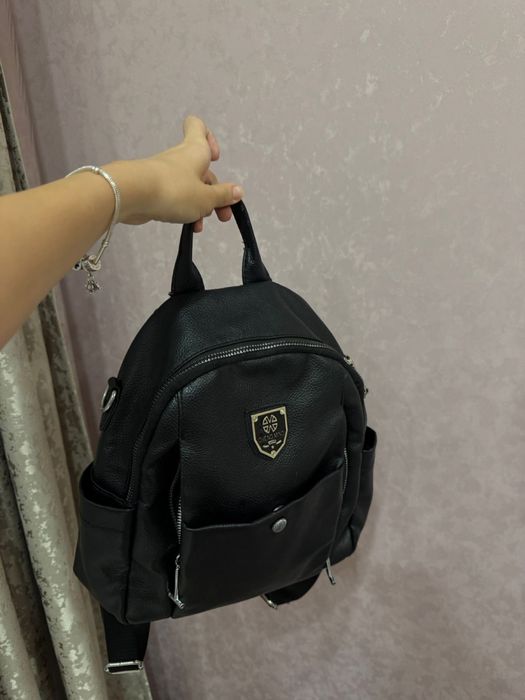 Рюкзаки школьные