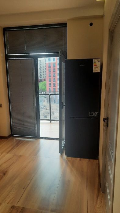 Дом 2 хонали сотилади