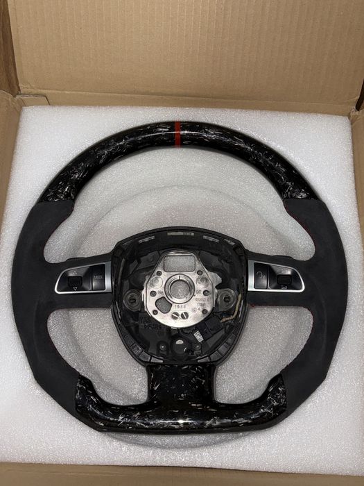 Volan Audi A4 B7 Sport Custom cu Alcantara si Carbon Forjat