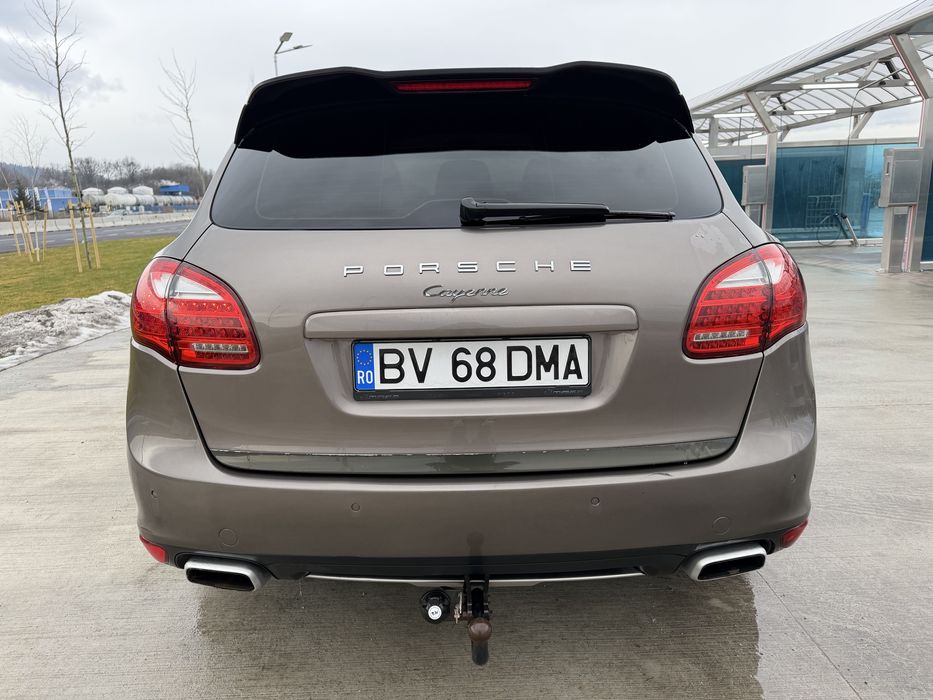 Porsche Cayenne 2011