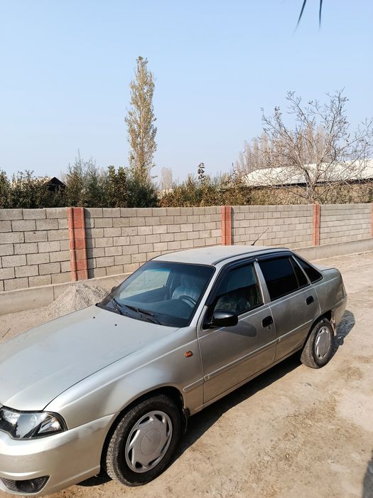 Nexiya 2 sotiladi
