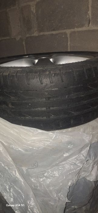 Продаю титанка на 17 5*112.