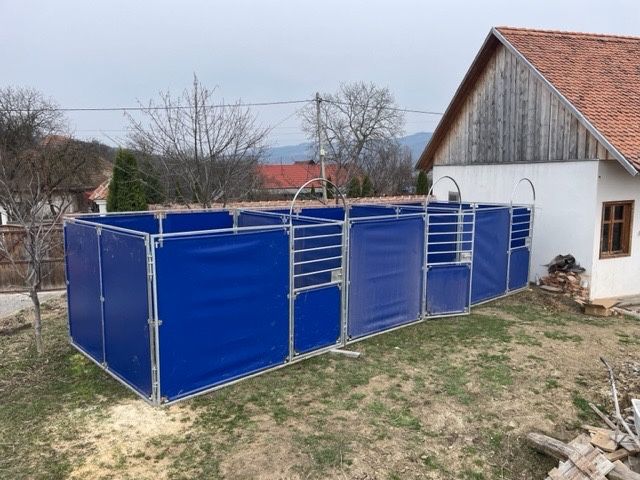 Box mobil pentru cai