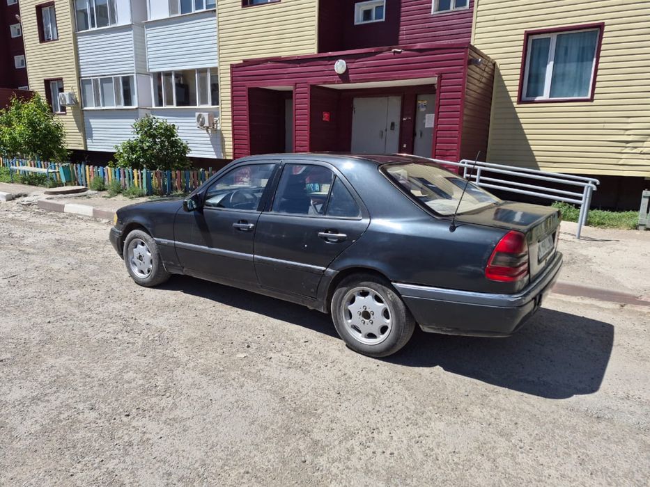Продам mercedes c220
