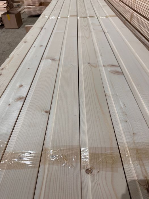 Ламперия от сух дървен материал