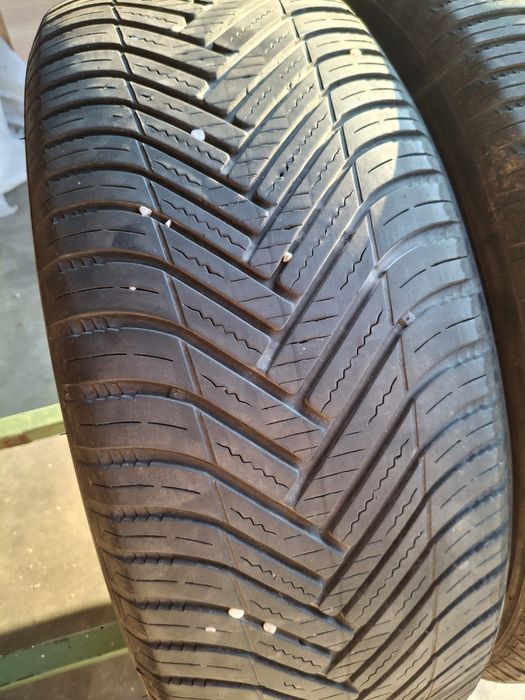 2 Anvelope m+s  235 60 r18 Hankook