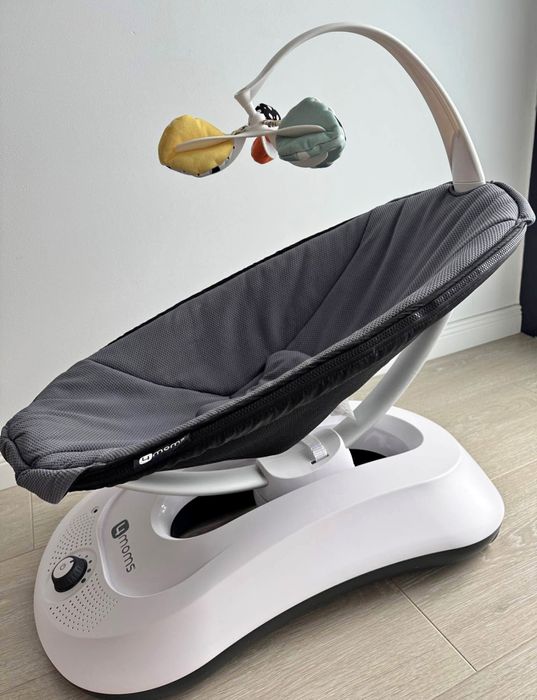 Vând balansoar 4moms