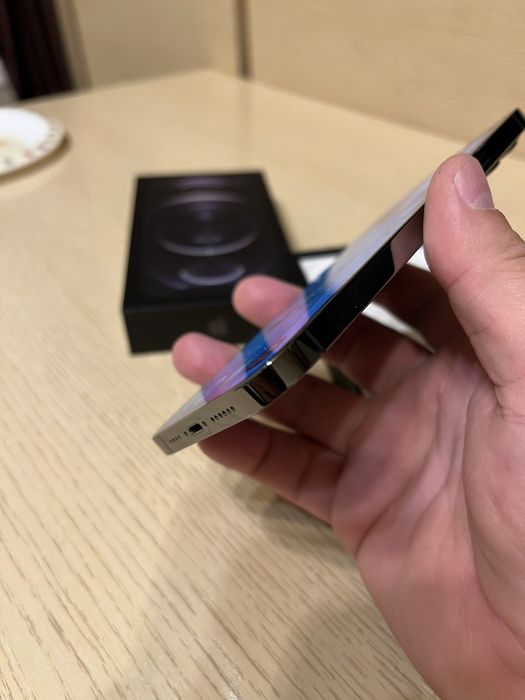 Vand Iphone 12 Pro Max