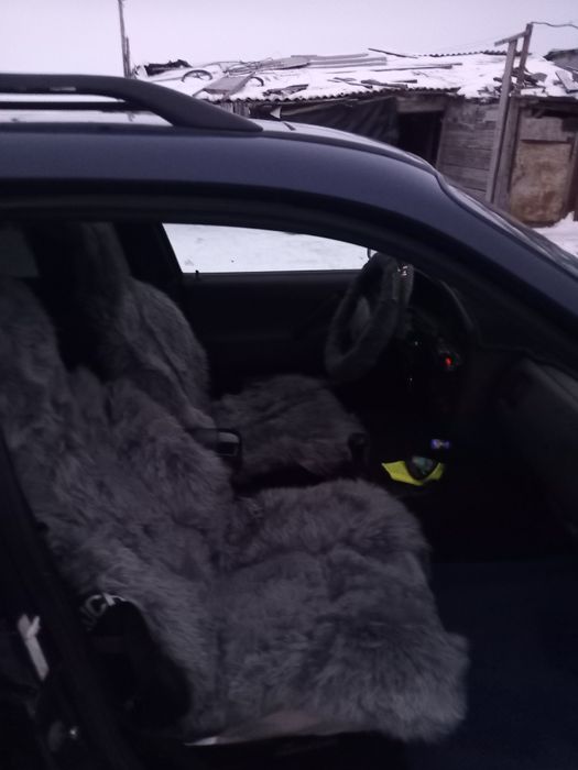 Пассат Б3 1993г.