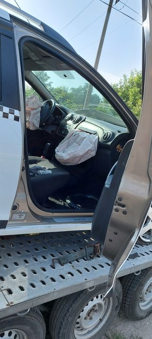 Dezmembrez Logan mcv 2016 1.2 16v