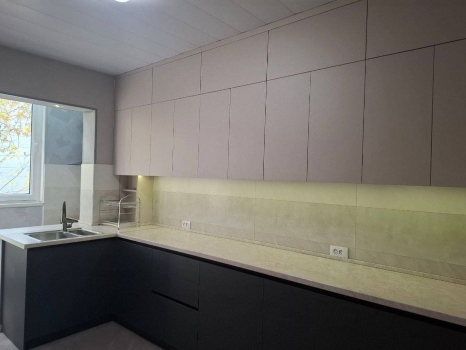 Сдается 2 х комнатная квартира Паркентский