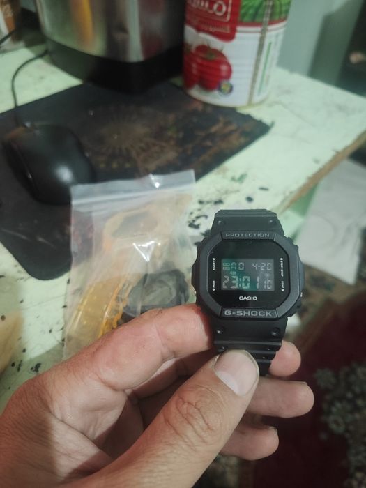 Casio g-shock dw-5600ske