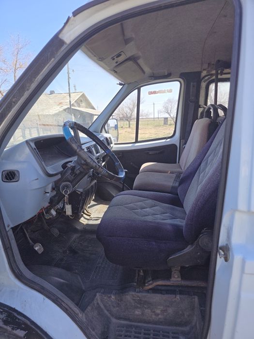 Продам пасожирский газель