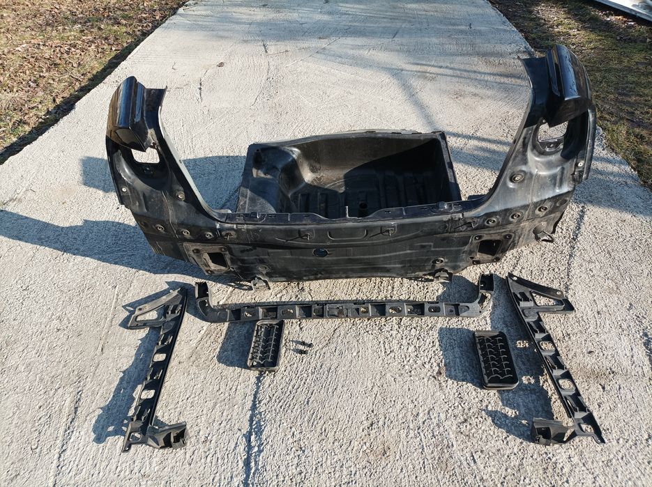 Lonjeron lonjeroane cu semiaripa  Volkswagen Passat B6 2005- 2010