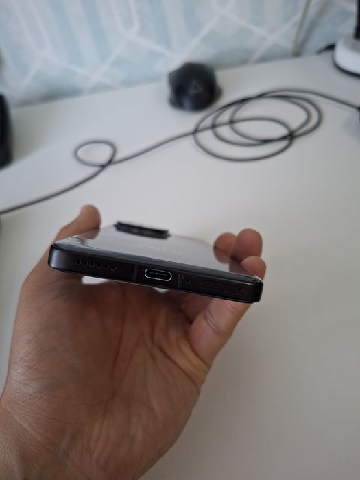 Poco F7 ultra , обменяю или продам