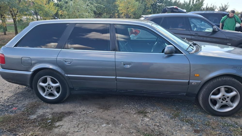 AUDI A6 Avant 1995 — imagine 4