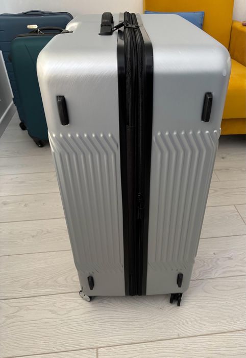 Продам чемодан Samsonite XL размера