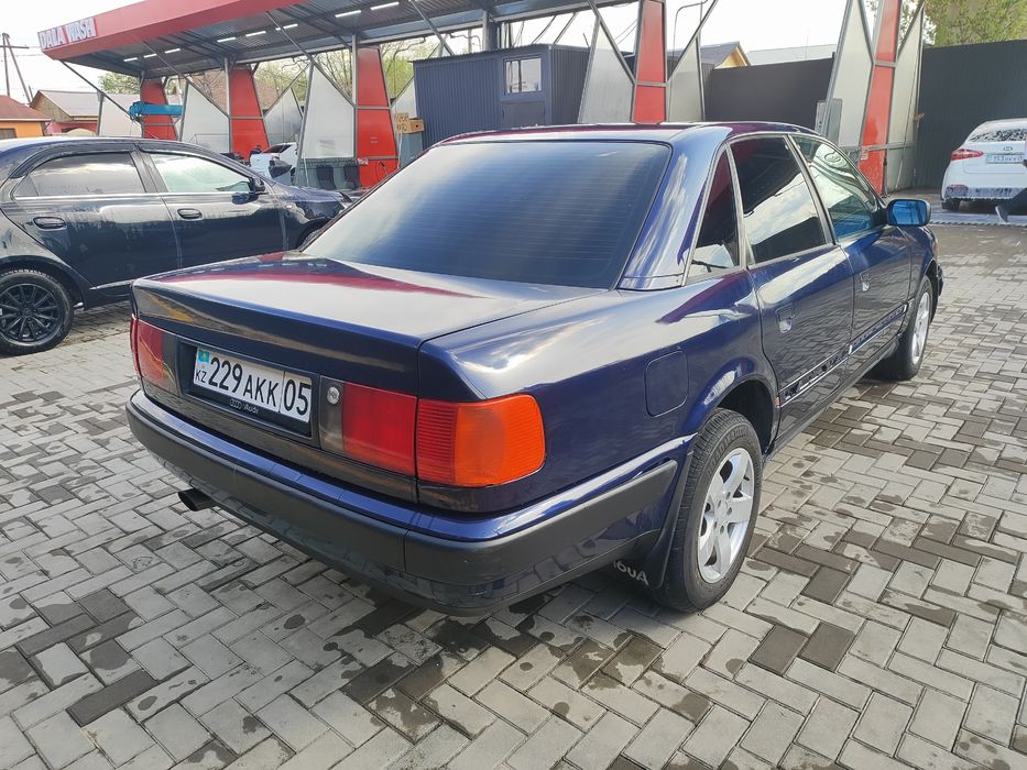 Продам Ауди 100 audi
