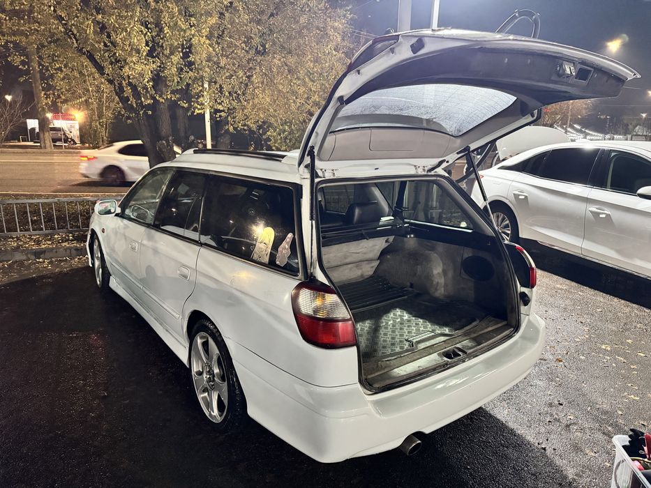 Subaru Legacy b4 turbo
