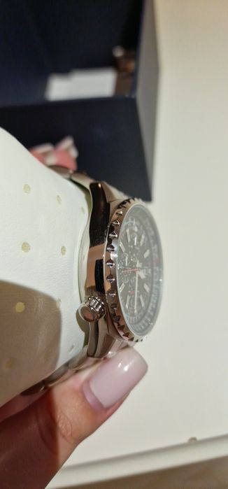 Ceas Casio Edifice EF-527D-1AVEF Chronograph - Nou, Nepurtat, Pachet Complet