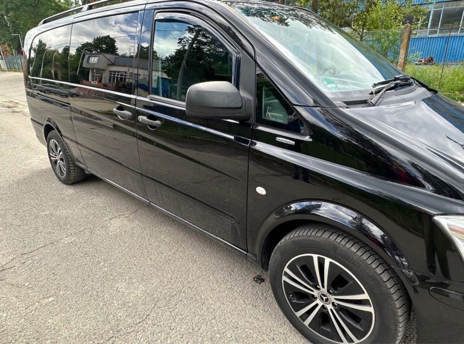 Mercedes-Benz Viano Automat 9 Locuri • Clima Pasageri • Extra Long