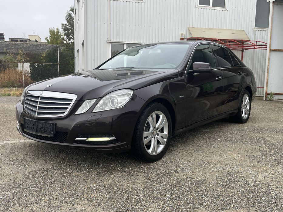 MERCEDES-BENZ E-Class 2011 — imagine 2