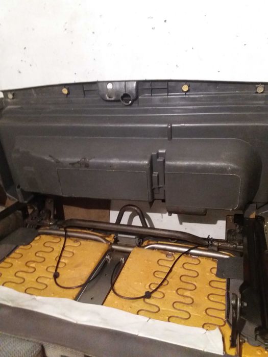 сидения митцубиси шариот