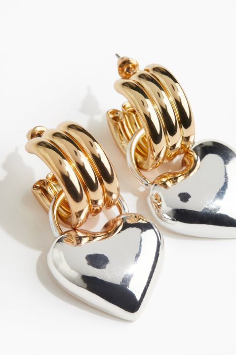 Нови двуцветни обеци, с висулки във формата на сърца, HM