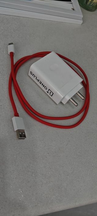 One plus 12r в отличном состоянии