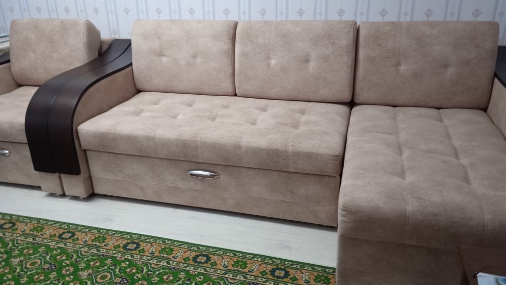 Продам раздвижной диван