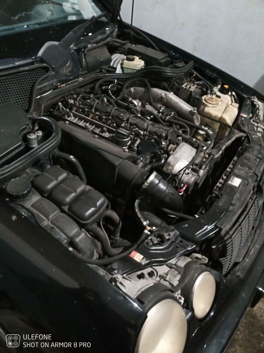 Мерцедес е320 2001 г.