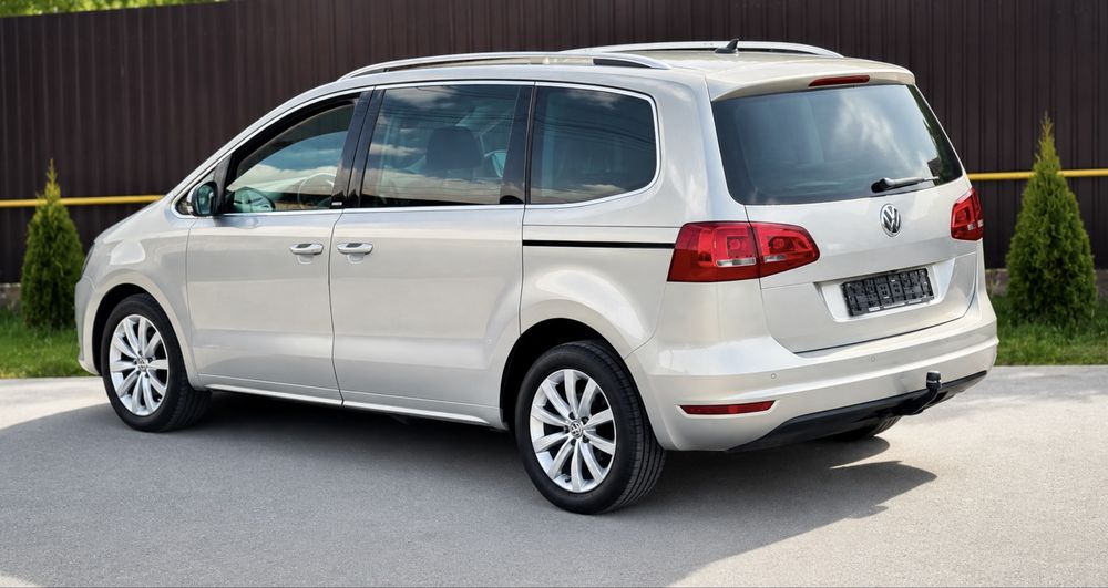 Volkswagen Sharan 2012 2.0 TDI 170 CP DSG  Recent adus