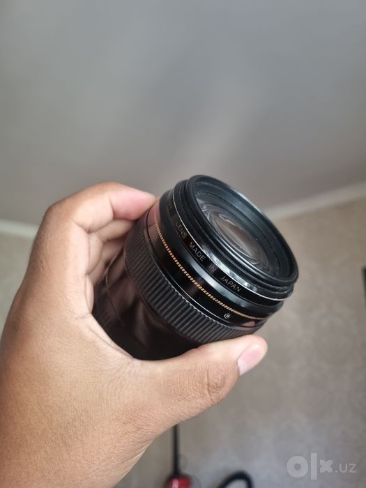 85 mm 1.8 Canon Lens