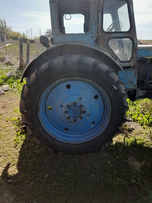 Продам трактор т 40