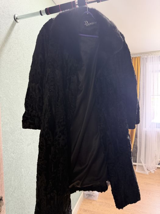 Каракулевая шуба с норкой